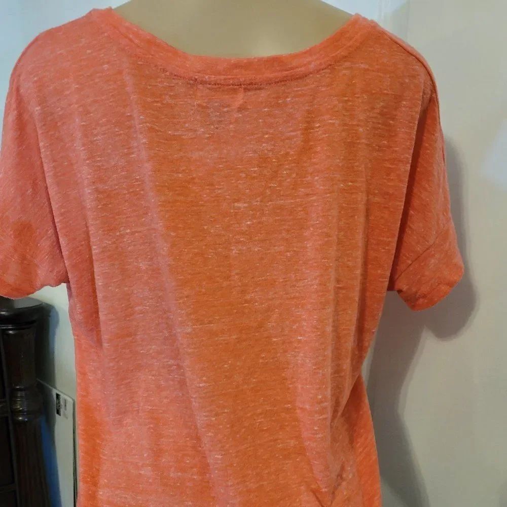 OLD NAVY SHORT SLEEVE WOMEN'S T-SHIRT - Picture 9 of 16